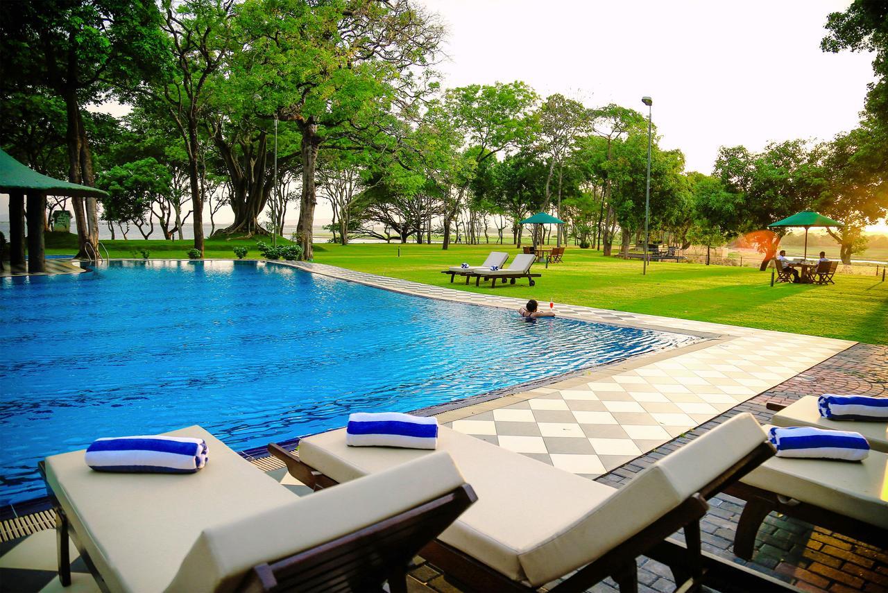 Hotel Sudu Araliya Polonnaruwa Exterior foto